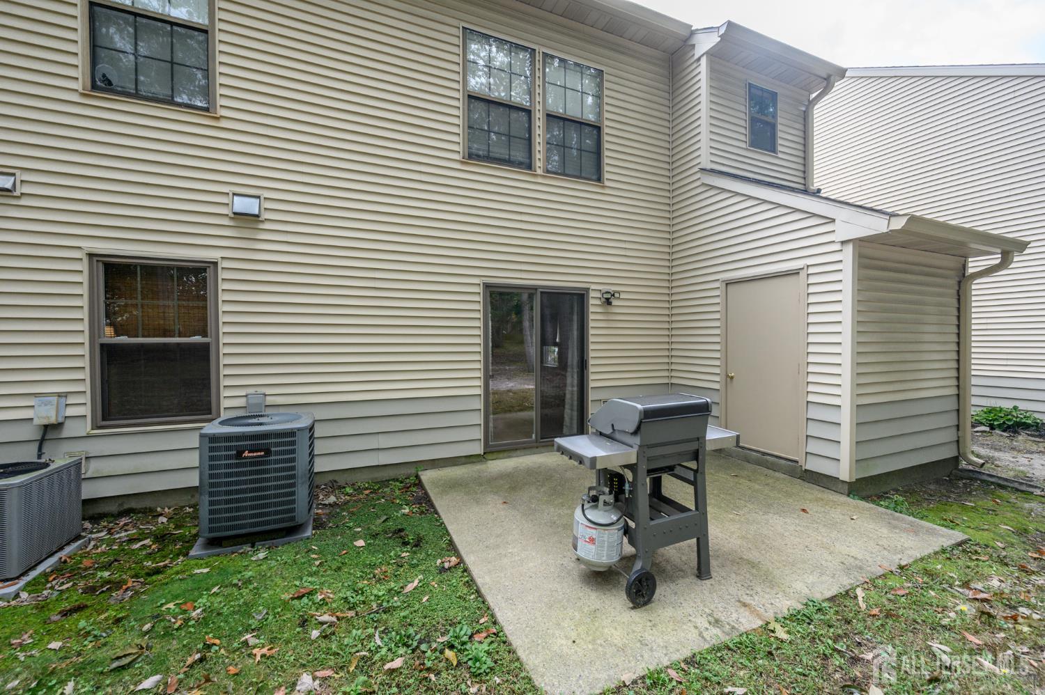 804 Violet Lane Jackson NJ 08527