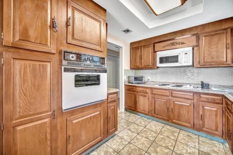 312 Sharon Way Monroe NJ 08831