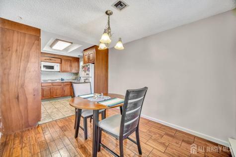 312 Sharon Way Monroe NJ 08831