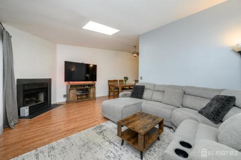 1614 Spruce Hills Drive Glen Gardner NJ 08826