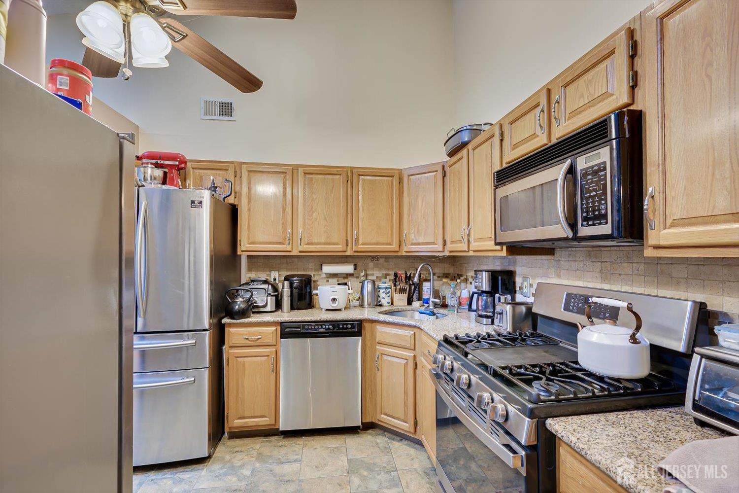 45 Amethyst Way Franklin NJ 08823