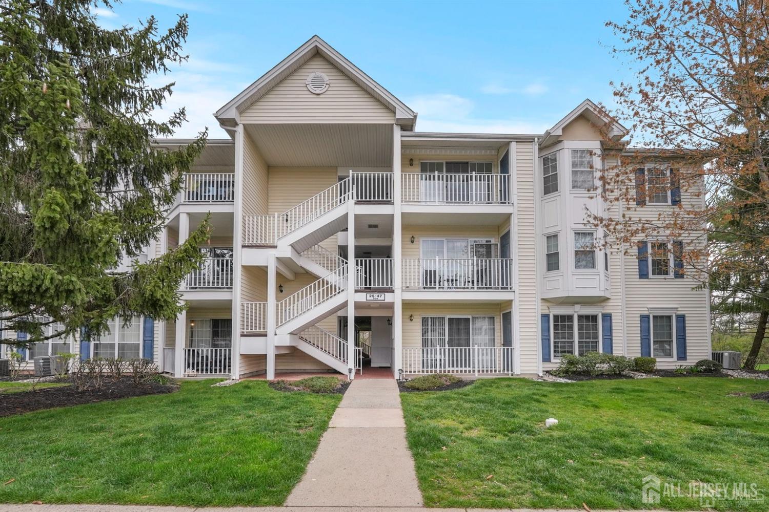 45 Amethyst Way Franklin NJ 08823