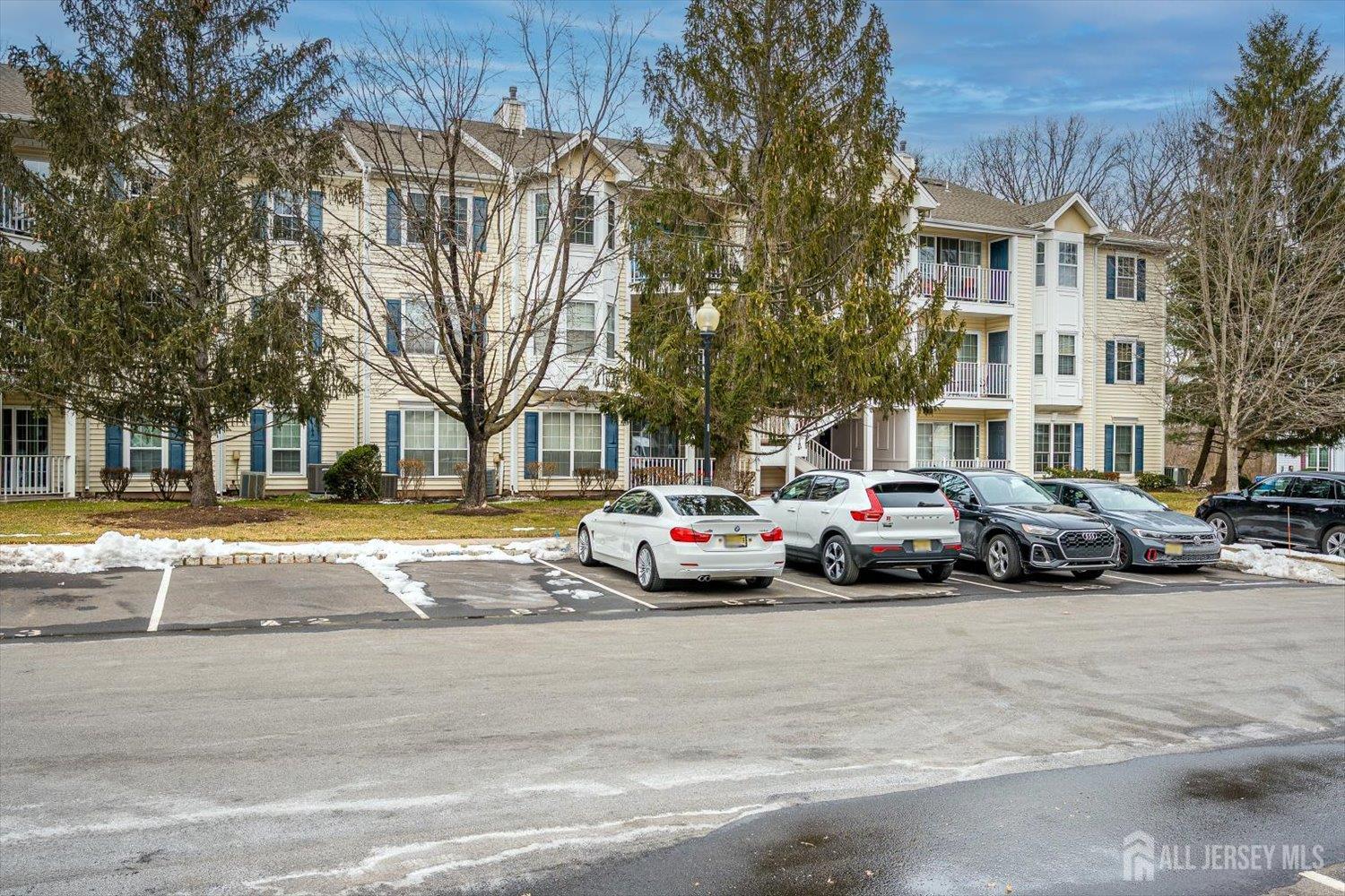 45 Amethyst Way Franklin NJ 08823