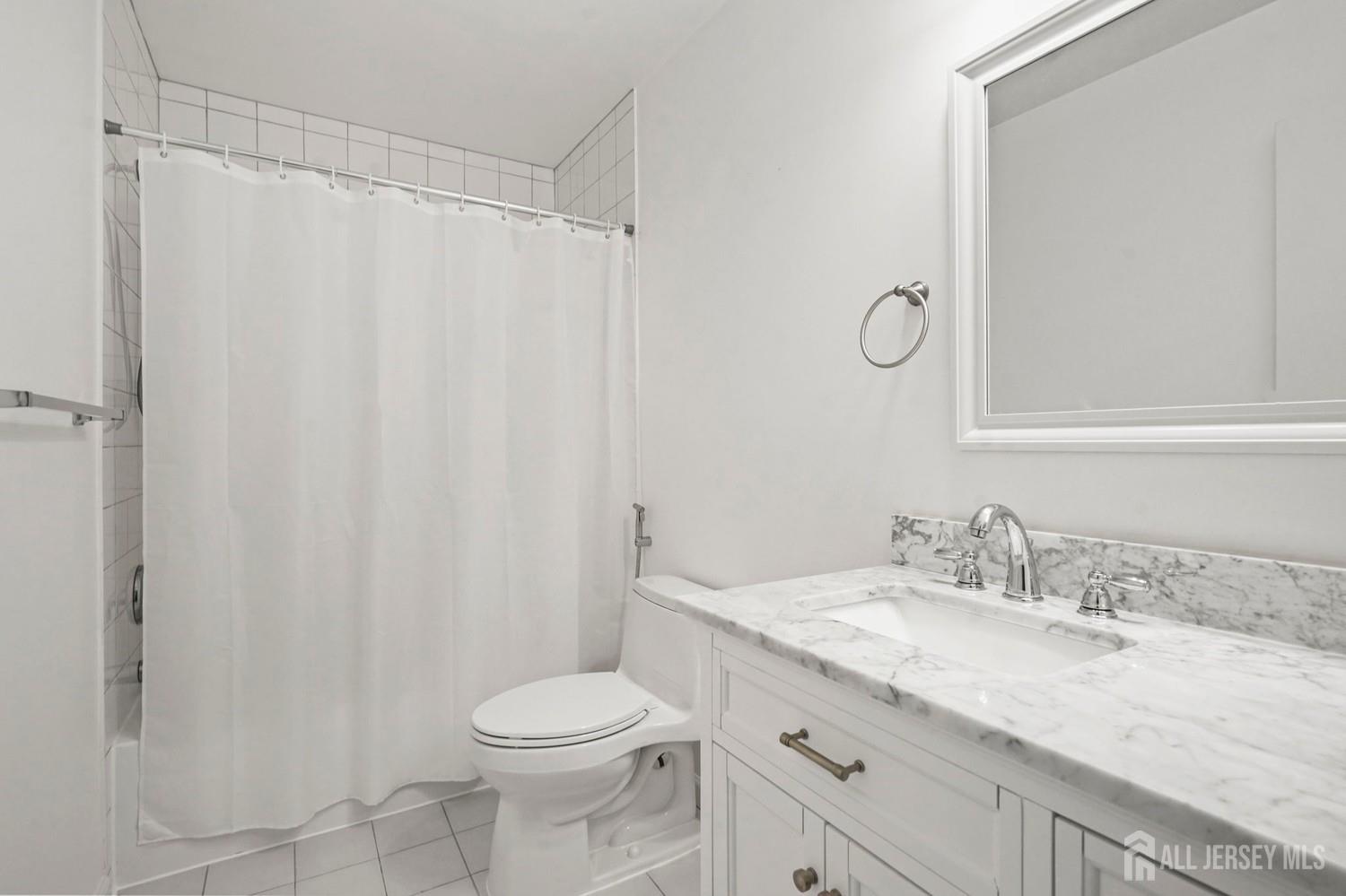 6083 Cedar Court South Brunswick NJ 08852