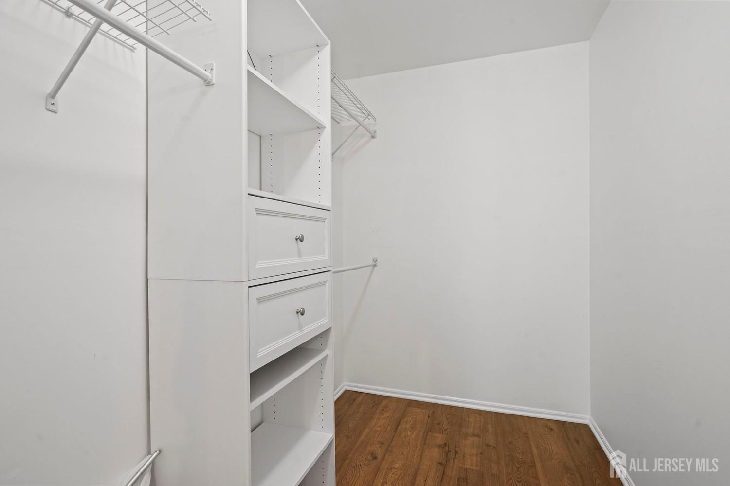 6083 Cedar Court South Brunswick NJ 08852