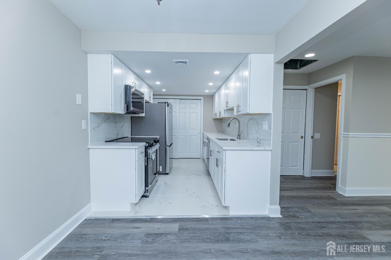 96 Salix Plaza Monroe NJ 08831