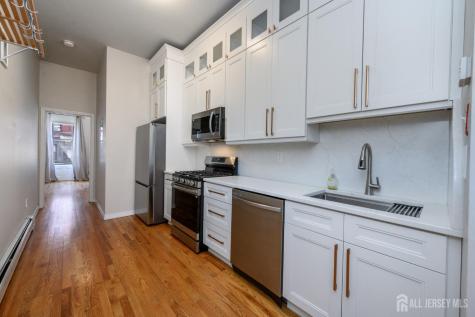 1013 Park Avenue Hoboken NJ 07030