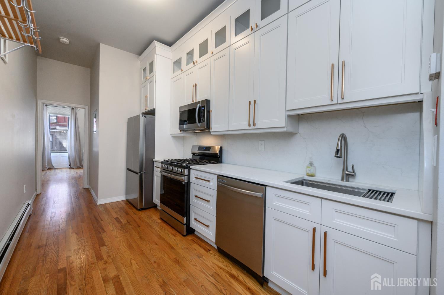 1013 Park Avenue Hoboken NJ 07030