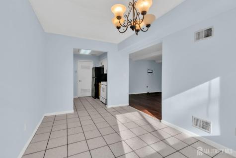 33 Deerberry Lane South Brunswick NJ 08852