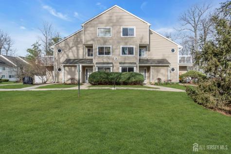 33 Deerberry Lane South Brunswick NJ 08852
