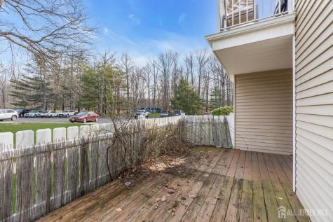 33 Deerberry Lane South Brunswick NJ 08852