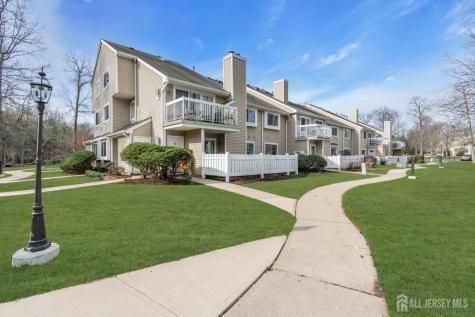 33 Deerberry Lane South Brunswick NJ 08852