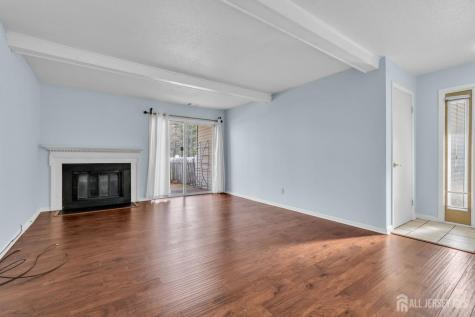 33 Deerberry Lane South Brunswick NJ 08852
