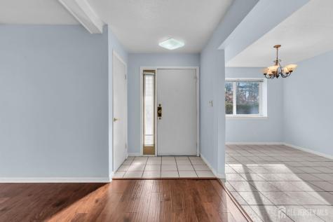 33 Deerberry Lane South Brunswick NJ 08852