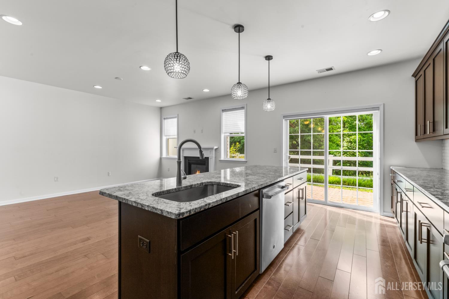 135 Savoth Lane Colonia NJ 07067