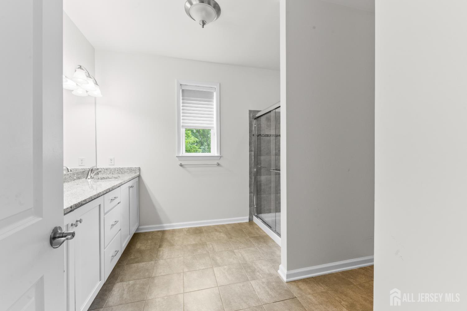 135 Savoth Lane Colonia NJ 07067