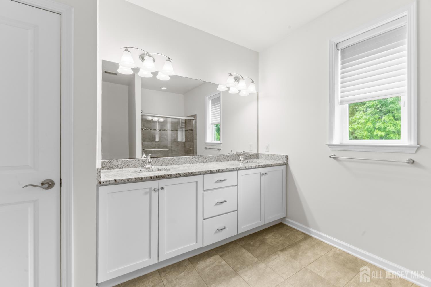 135 Savoth Lane Colonia NJ 07067