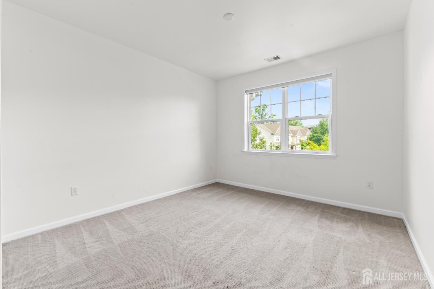 135 Savoth Lane Colonia NJ 07067