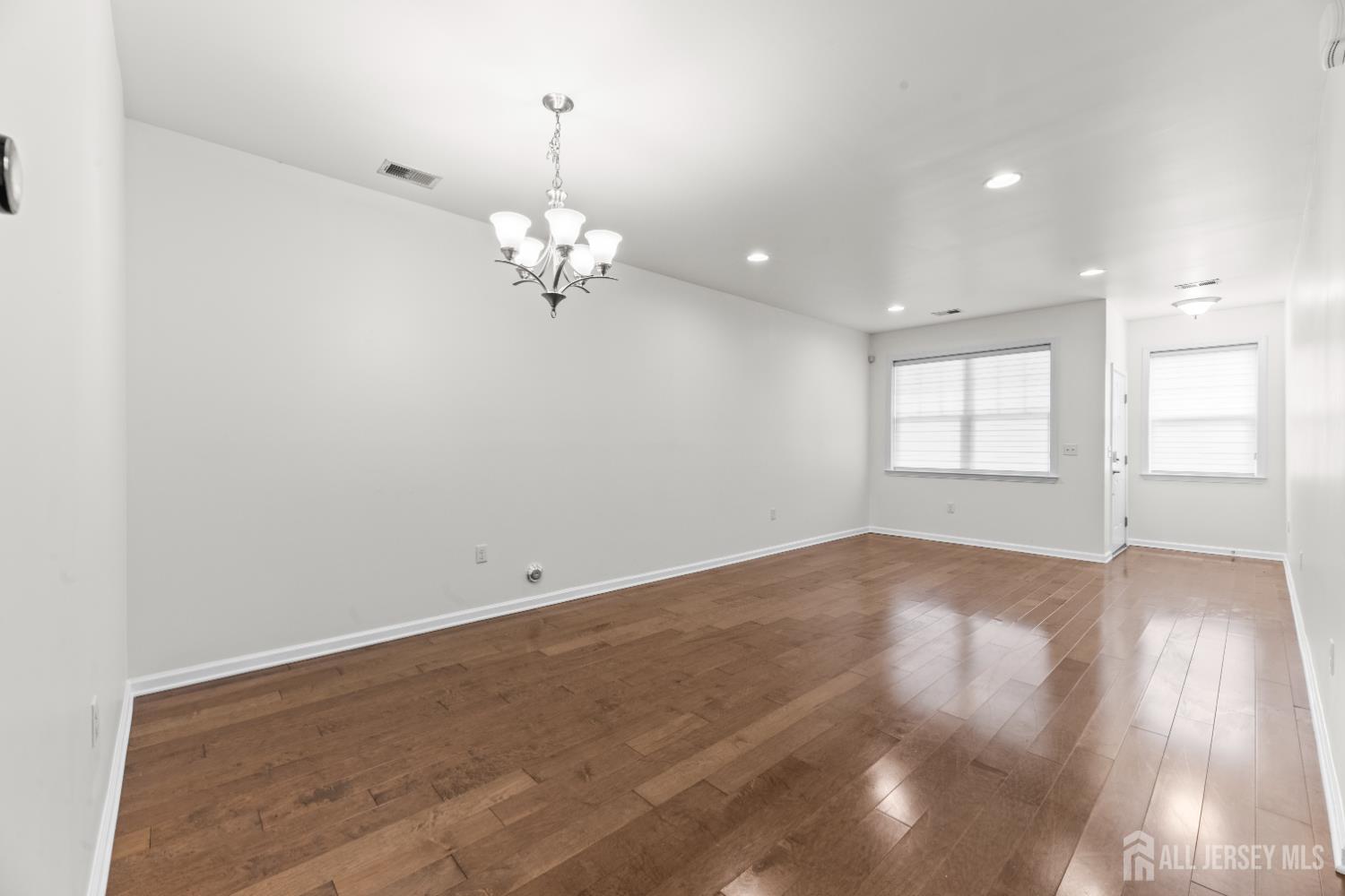 135 Savoth Lane Colonia NJ 07067
