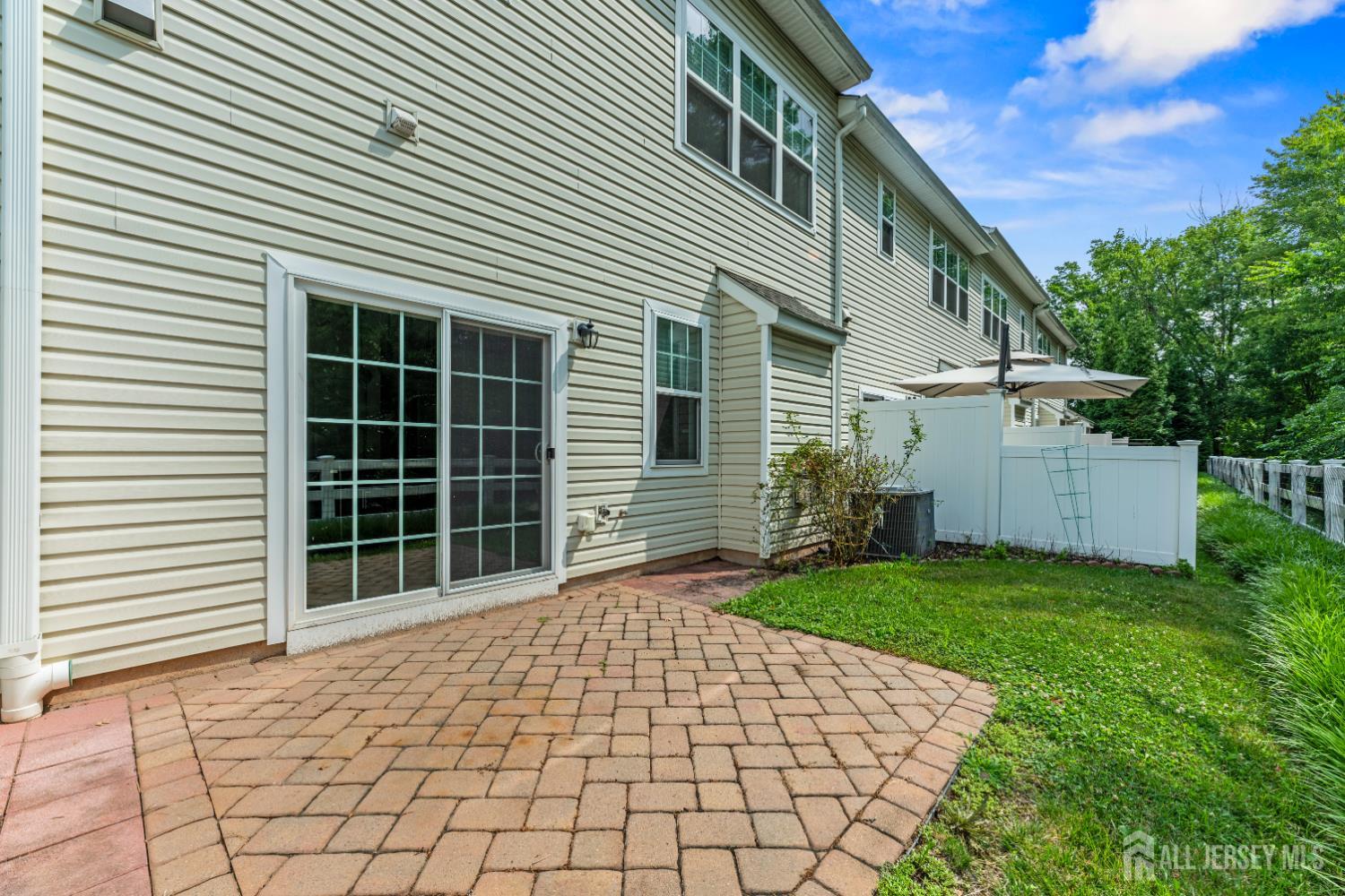 135 Savoth Lane Colonia NJ 07067