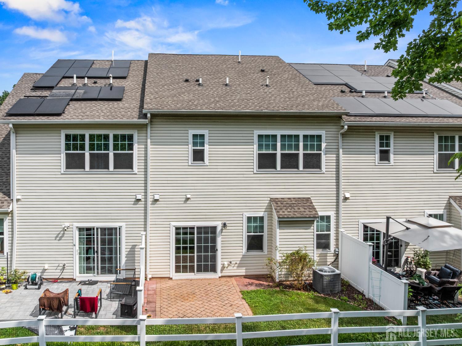 135 Savoth Lane Colonia NJ 07067