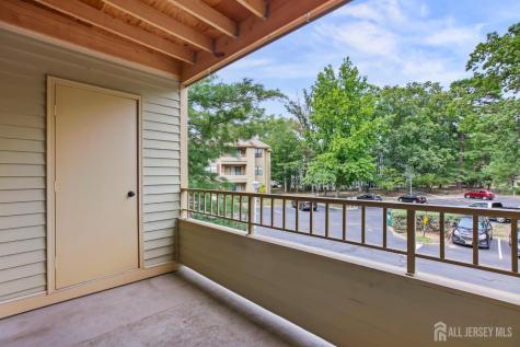 1108 Stoneridge Circle Helmetta NJ 08828