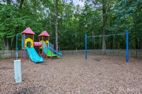 1108 Stoneridge Circle Helmetta NJ 08828