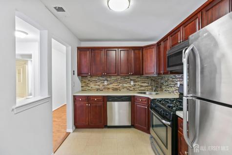 1108 Stoneridge Circle Helmetta NJ 08828