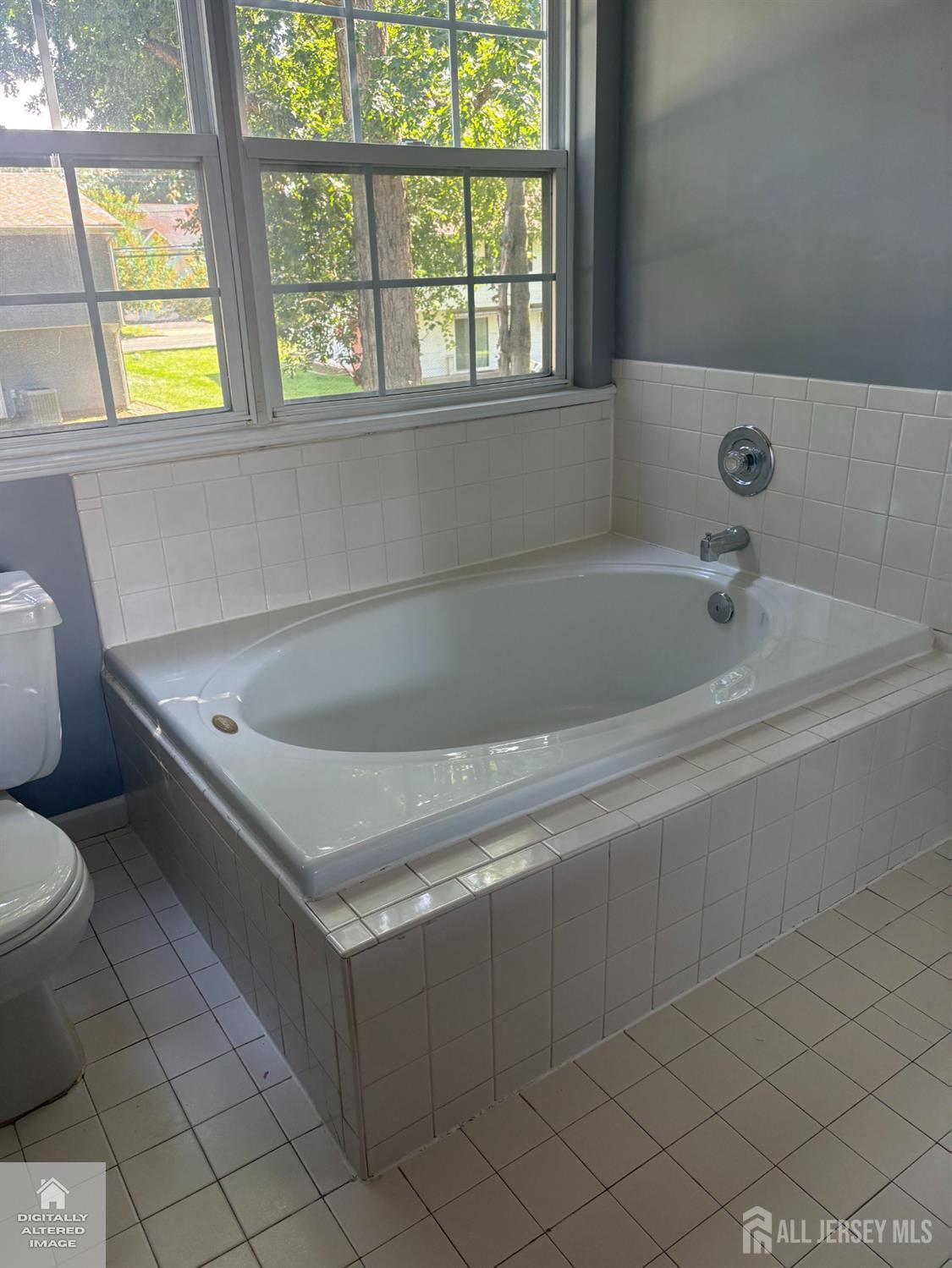 208 Hidden Woods Court Piscataway NJ 08854