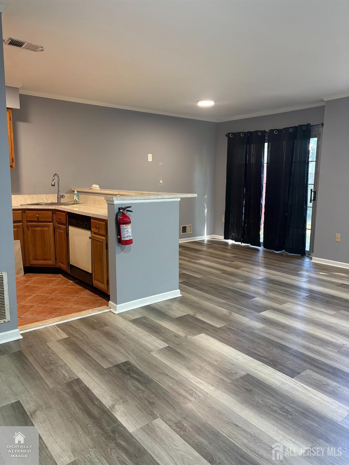 208 Hidden Woods Court Piscataway NJ 08854