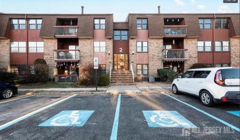 23-C Powderhorn Court Woodbridge Proper NJ 07095