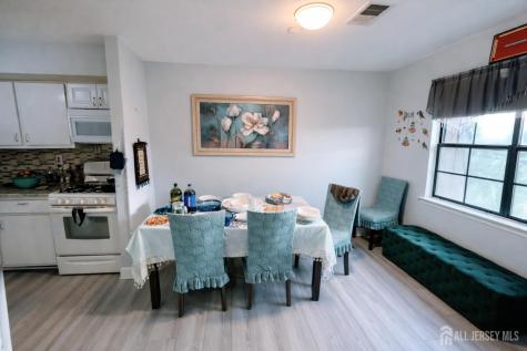 23-C Powderhorn Court Woodbridge Proper NJ 07095