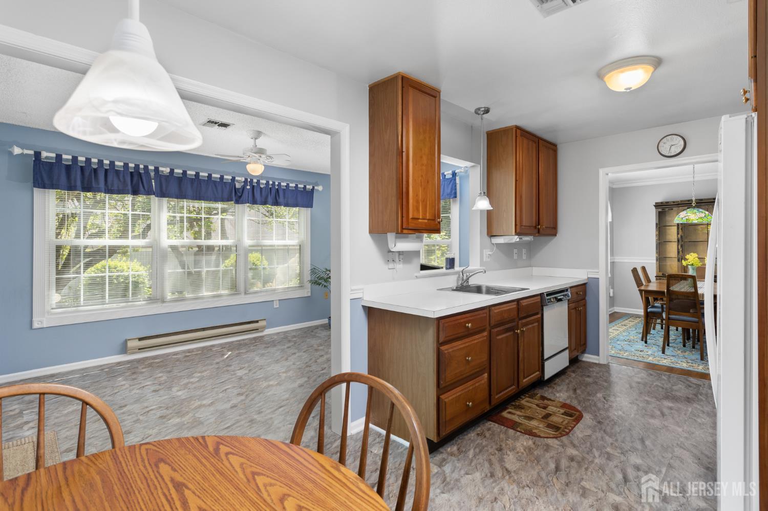 716 Victoria Court Monroe NJ 08831
