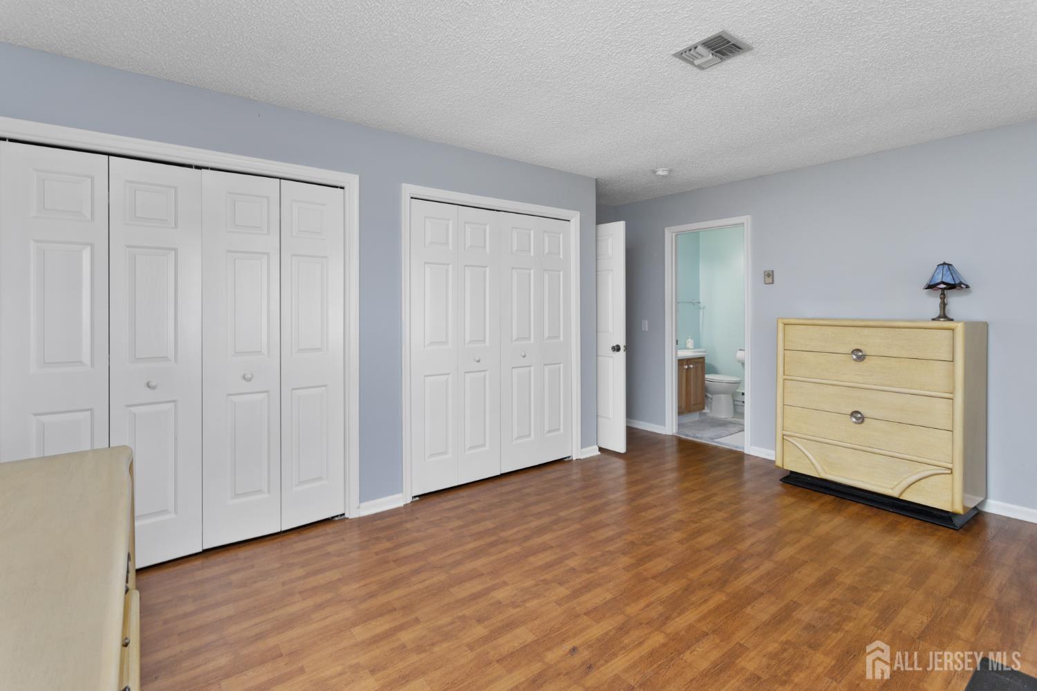716 Victoria Court Monroe NJ 08831