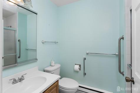 716 Victoria Court Monroe NJ 08831