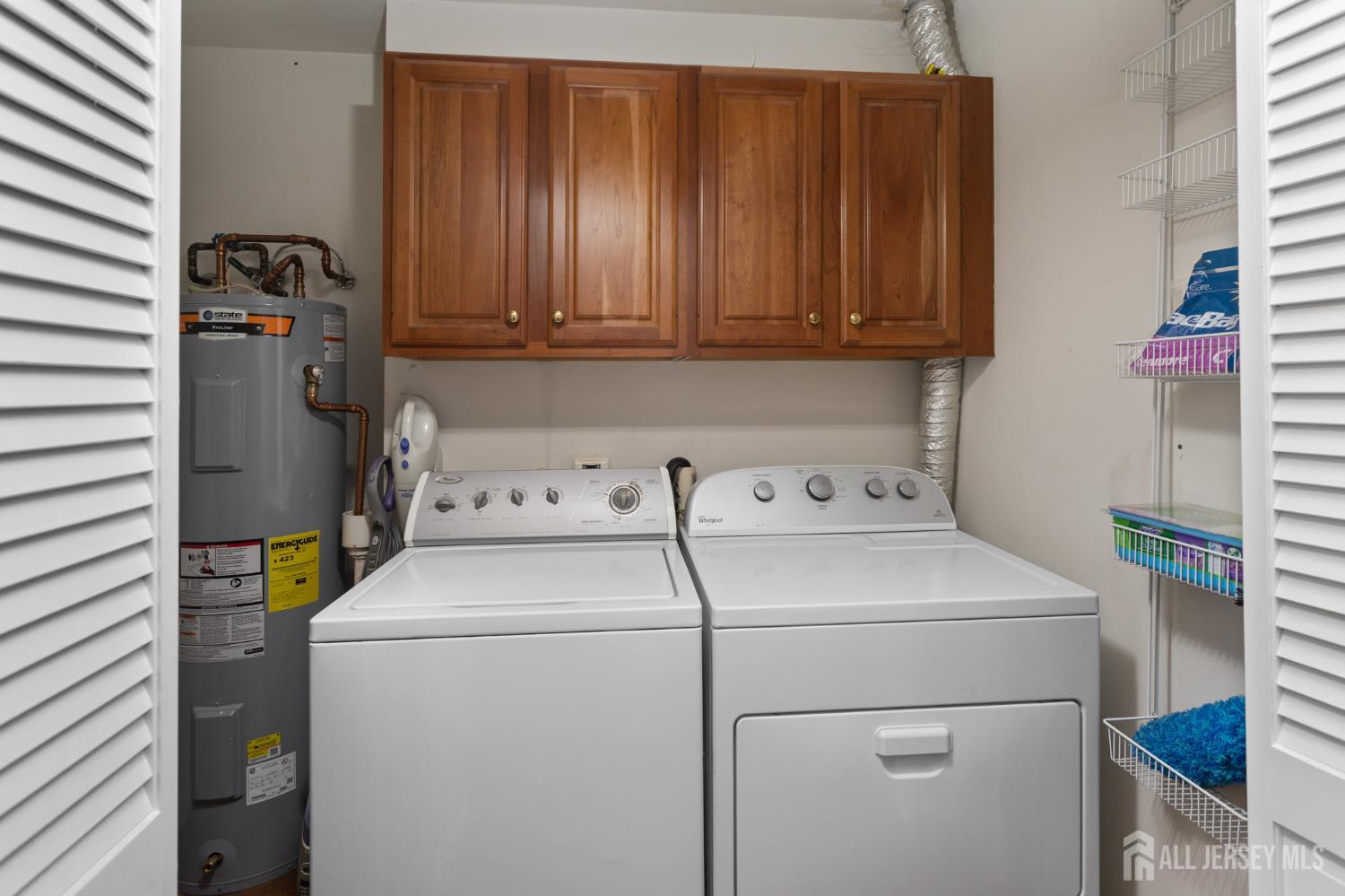 716 Victoria Court Monroe NJ 08831