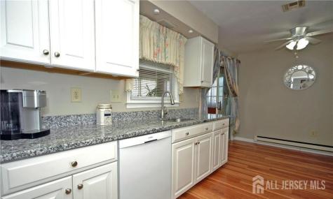 475 Rockport Way Monroe NJ 08831