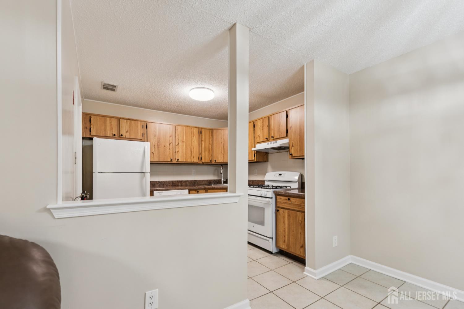 20 Austin Court Freehold Twp NJ 07728