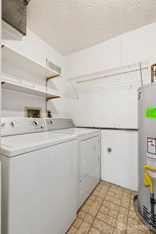 20 Austin Court Freehold Twp NJ 07728
