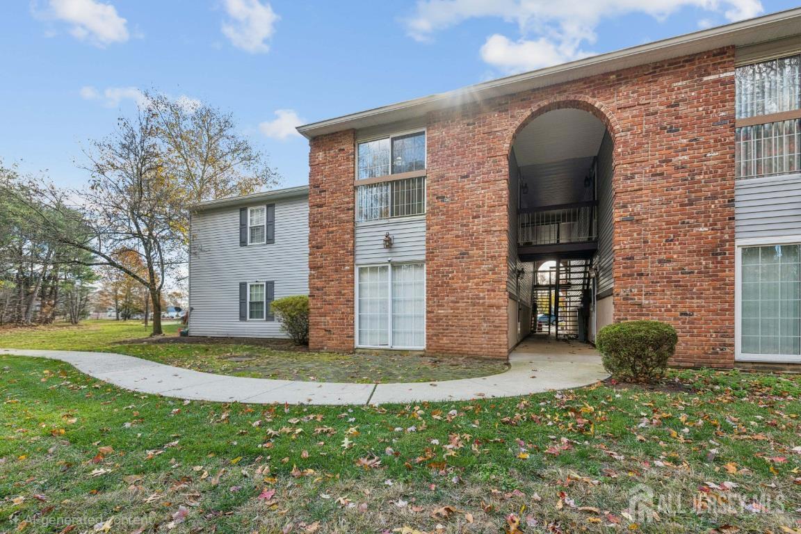 20 Austin Court Freehold Twp NJ 07728