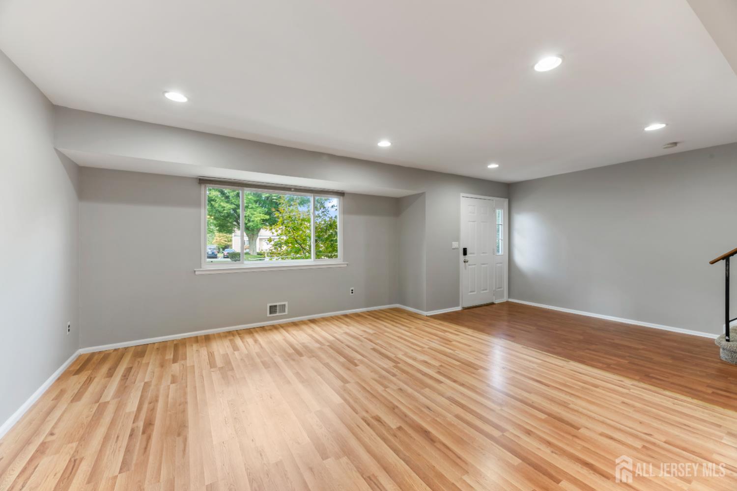 102 Benjamin Court South Brunswick NJ 08810
