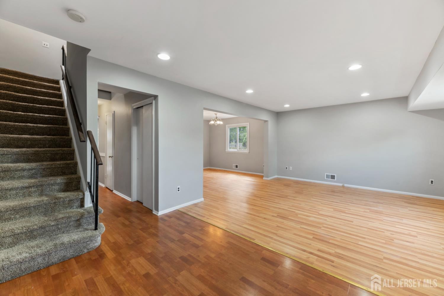 102 Benjamin Court South Brunswick NJ 08810