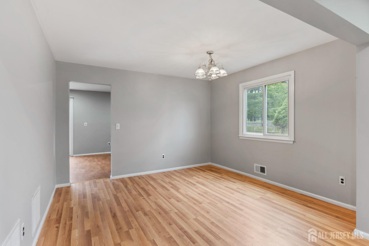 102 Benjamin Court South Brunswick NJ 08810