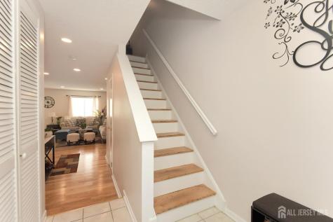 34 Hampshire Drive Plainsboro NJ 08536