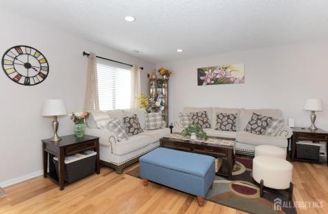 34 Hampshire Drive Plainsboro NJ 08536