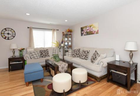 34 Hampshire Drive Plainsboro NJ 08536