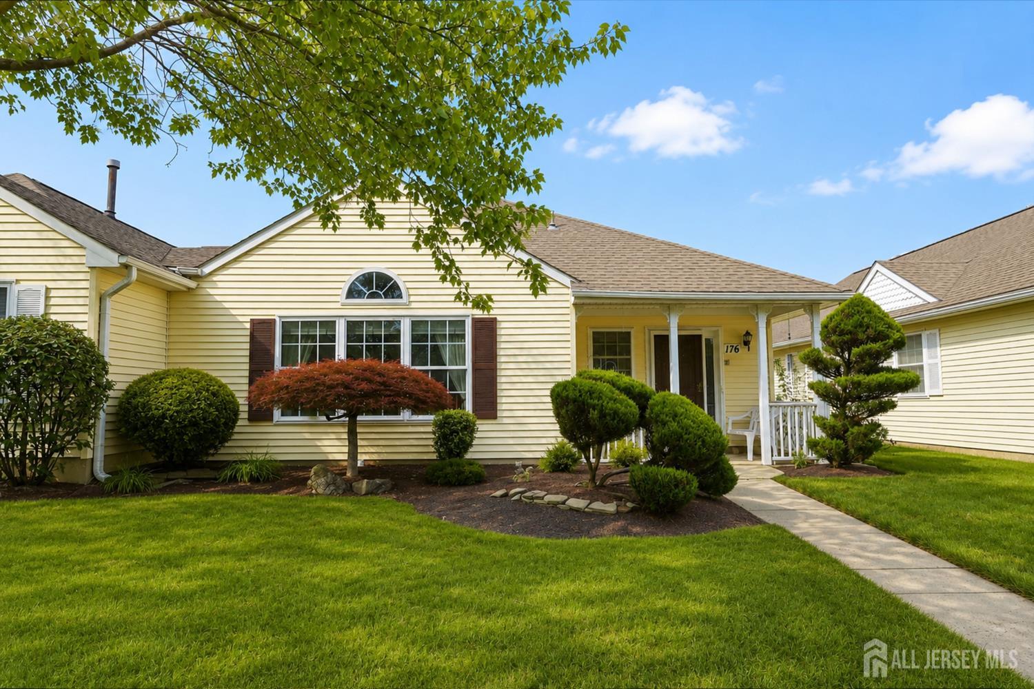 176 Goldfinch Drive Monroe NJ 08831
