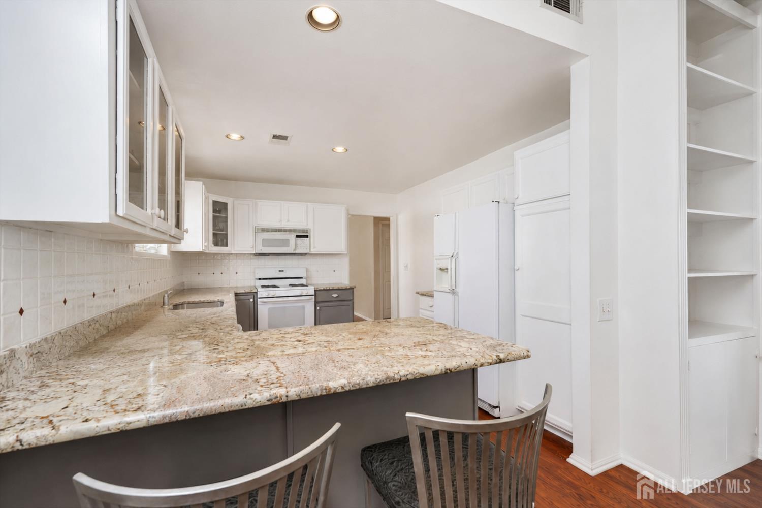 176 Goldfinch Drive Monroe NJ 08831