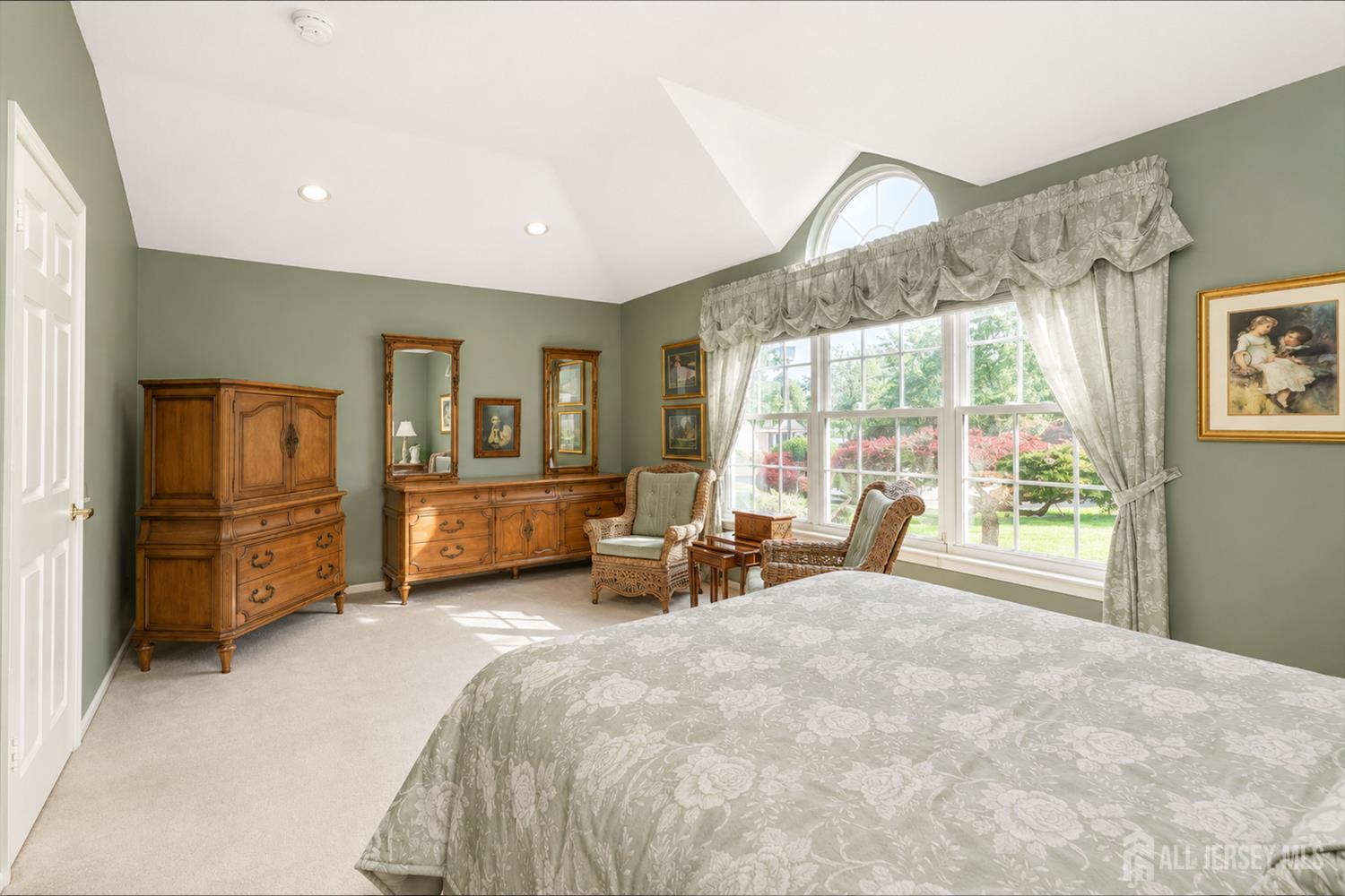 176 Goldfinch Drive Monroe NJ 08831