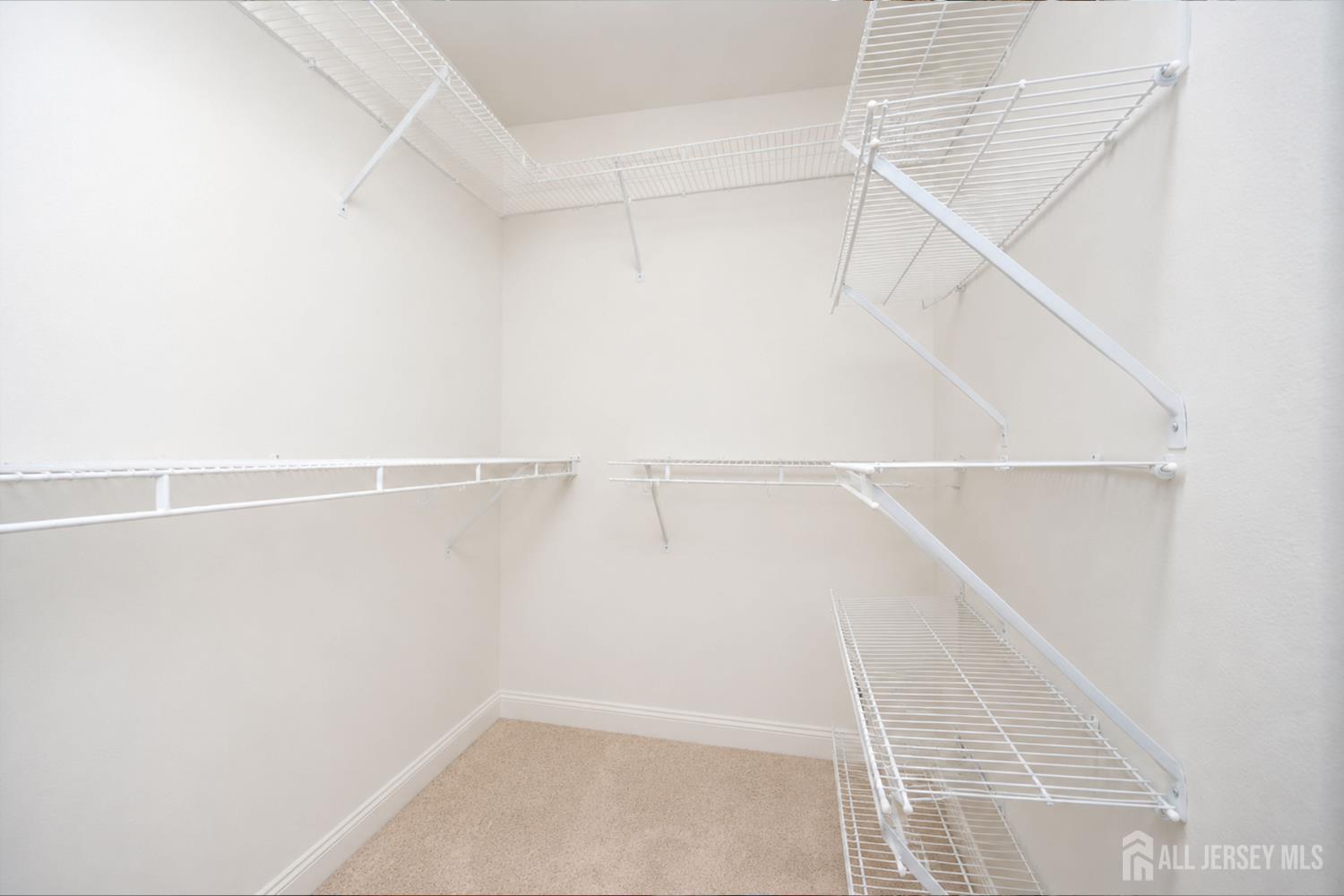 176 Goldfinch Drive Monroe NJ 08831
